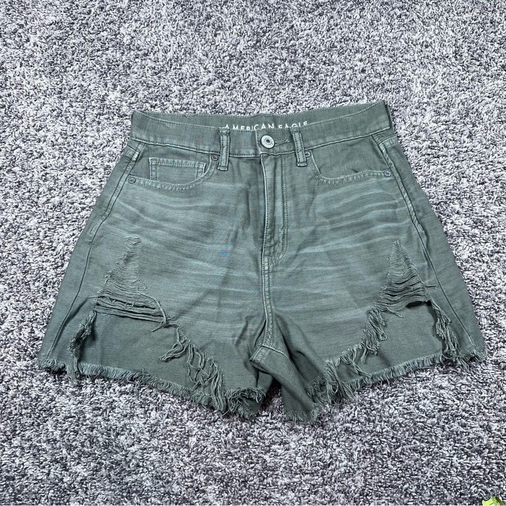 American Eagle Distressed Highest Rise Mom Shorts Green Womens Size 4